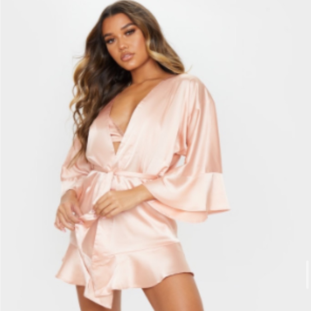 Rose Gold Frill Sleeve Satin Robe
